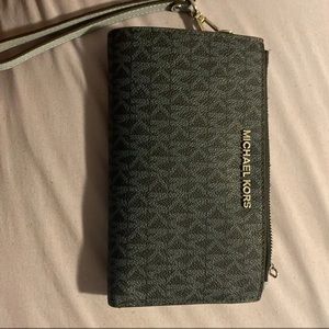 Navy Michael Kors Wristlet